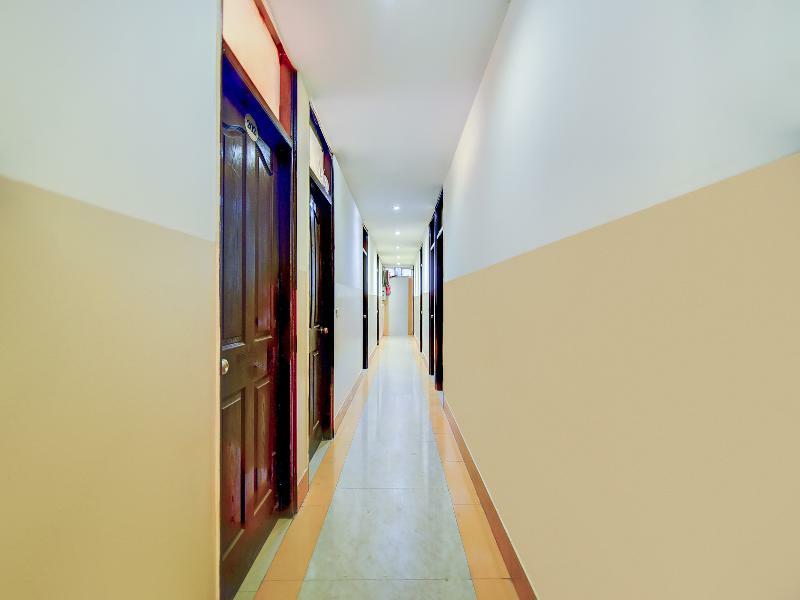 Oyo 28461 Royal Stay Inn Delhi  Bagian luar foto