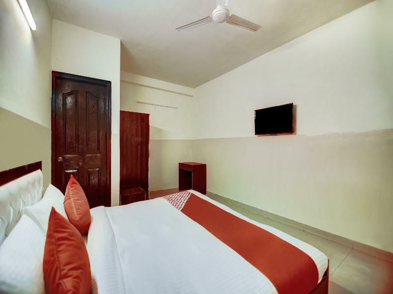 Oyo 28461 Royal Stay Inn Delhi  Bagian luar foto